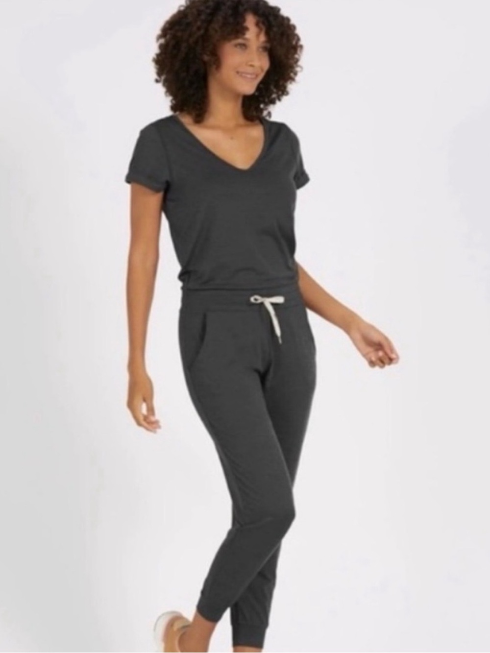 Vuori All Day Short Sleeve Jumpsuit Charcoal Gray Heather Size Medium